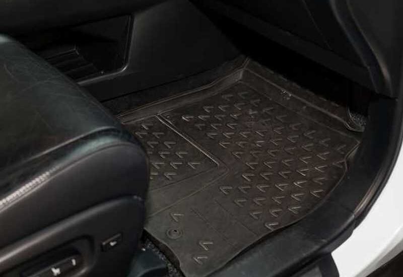 gumeni tepisi za auto
